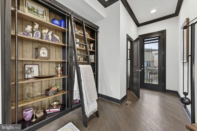 23132 BROOKSBANK SQ, Brambleton, VA 20148