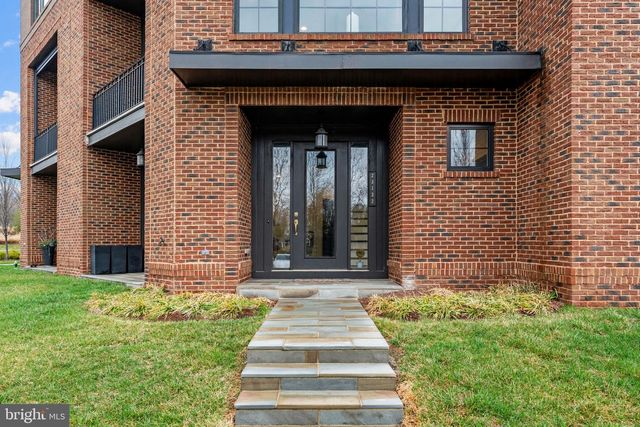 23132 BROOKSBANK SQ, Brambleton, VA 20148