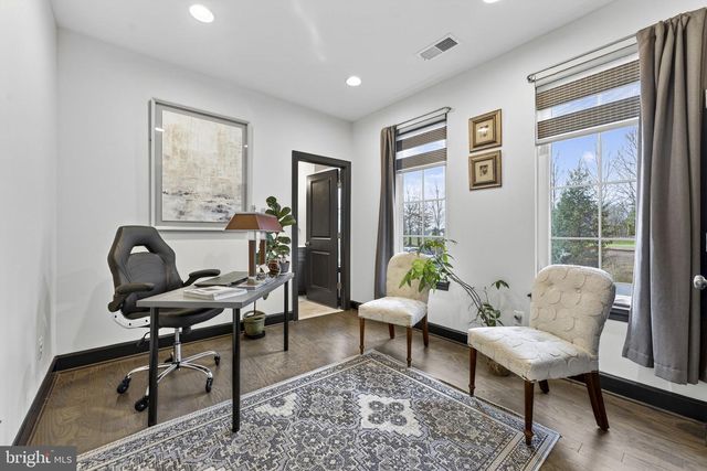 23132 BROOKSBANK SQ, Brambleton, VA 20148