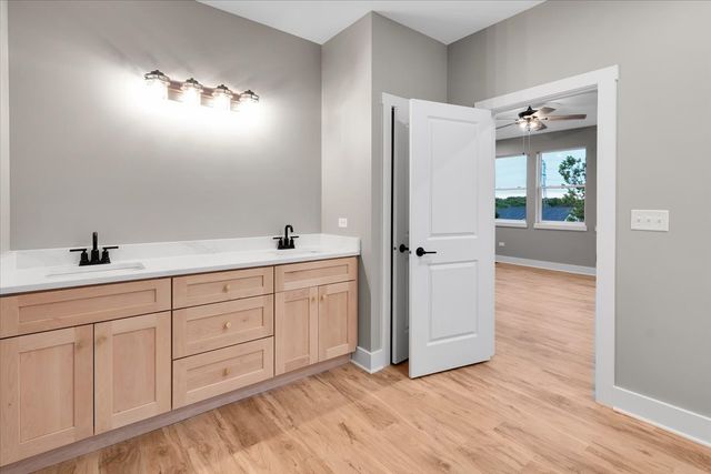 103 Northfield Drive, Minooka, IL 60447