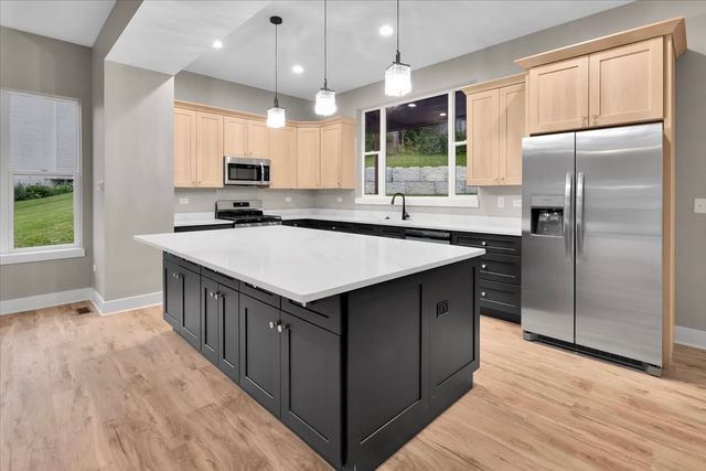 103 Northfield Drive, Minooka, IL 60447