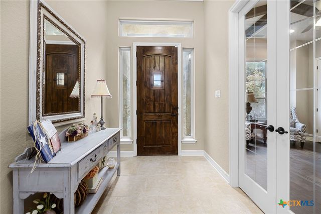 965 Woodland Oaks, New Braunfels, TX 78132