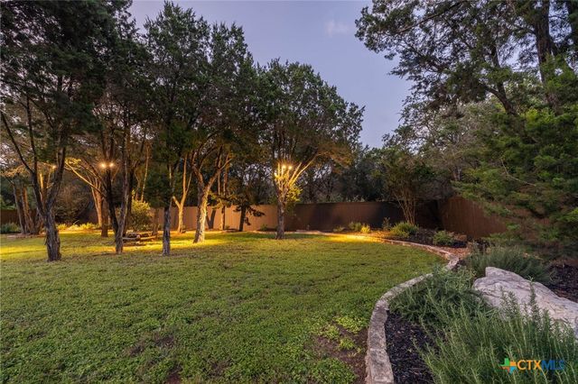 965 Woodland Oaks, New Braunfels, TX 78132