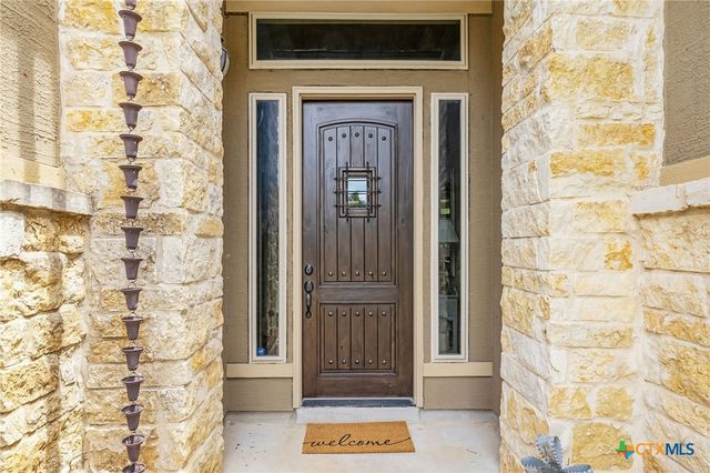 965 Woodland Oaks, New Braunfels, TX 78132