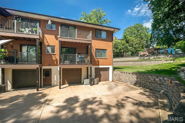 7814 Sunray Lane 1, Crestwood, MO 63123