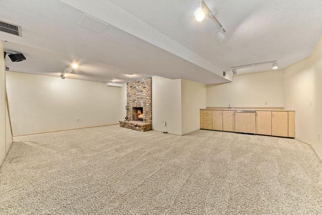 792 Mimosa Lane, New Brighton, MN 55112