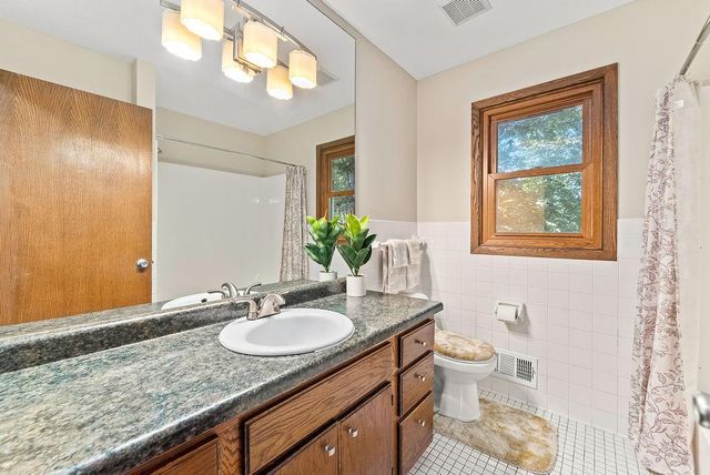 792 Mimosa Lane, New Brighton, MN 55112
