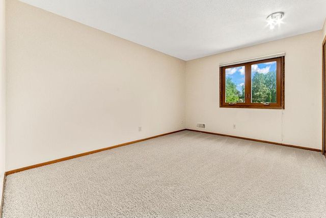 792 Mimosa Lane, New Brighton, MN 55112