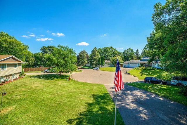 792 Mimosa Lane, New Brighton, MN 55112
