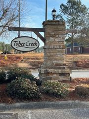 132 Tobee Drive, Lizella, GA 31052