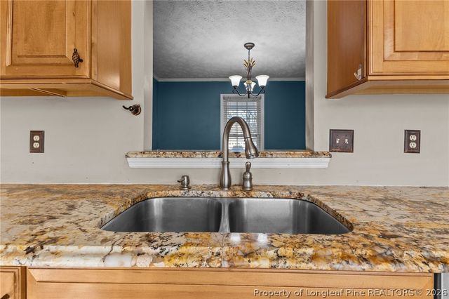 6824 Saint Julian Way, Fayetteville, NC 28314