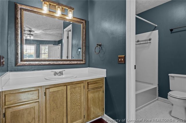 6824 Saint Julian Way, Fayetteville, NC 28314