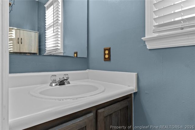 6824 Saint Julian Way, Fayetteville, NC 28314