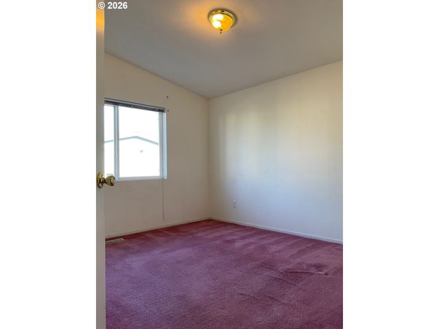 1949 Se PALMQUIST Rd 41, Gresham, OR 97080
