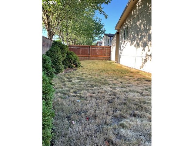 1949 Se PALMQUIST Rd 41, Gresham, OR 97080