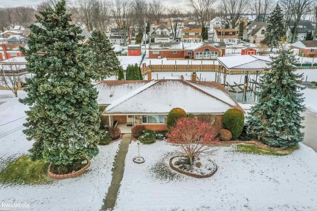 37936 Seaway Court, Harrison Twp, MI 48045