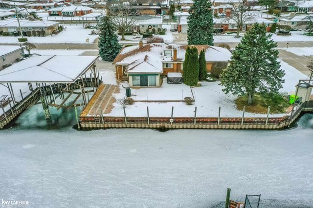 37936 Seaway Court, Harrison Twp, MI 48045