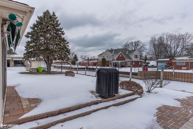 37936 Seaway Court, Harrison Twp, MI 48045