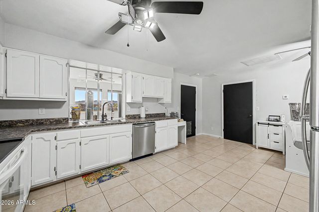 20915 W DALE Lane, Wittmann, AZ 85361