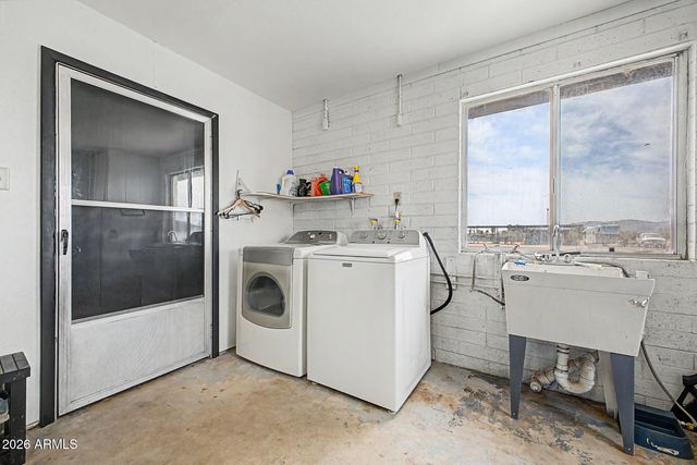 20915 W DALE Lane, Wittmann, AZ 85361