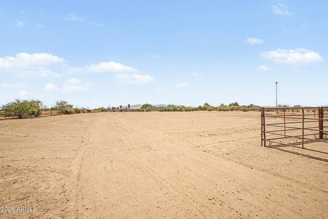 20915 W DALE Lane, Wittmann, AZ 85361