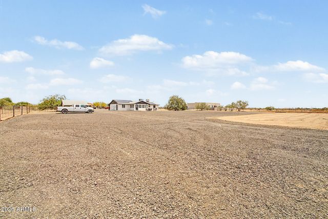 20915 W DALE Lane, Wittmann, AZ 85361