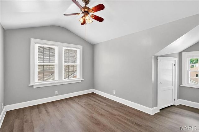 4420 S Spring Avenue, St Louis, MO 63116