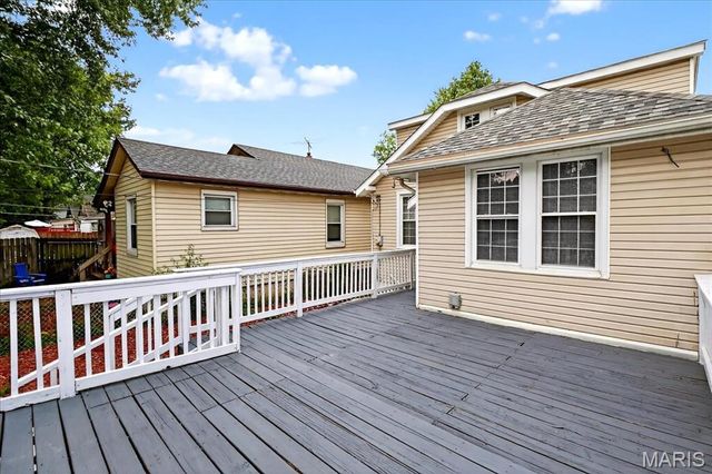 4420 S Spring Avenue, St Louis, MO 63116
