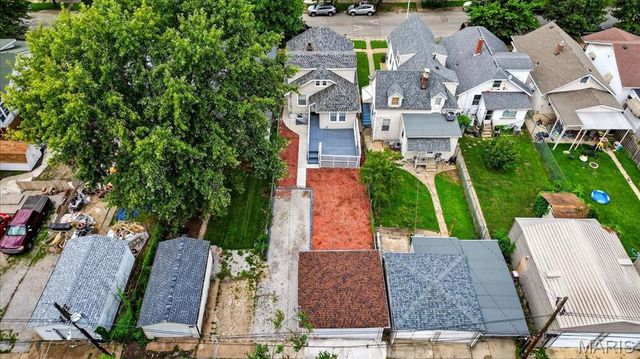4420 S Spring Avenue, St Louis, MO 63116