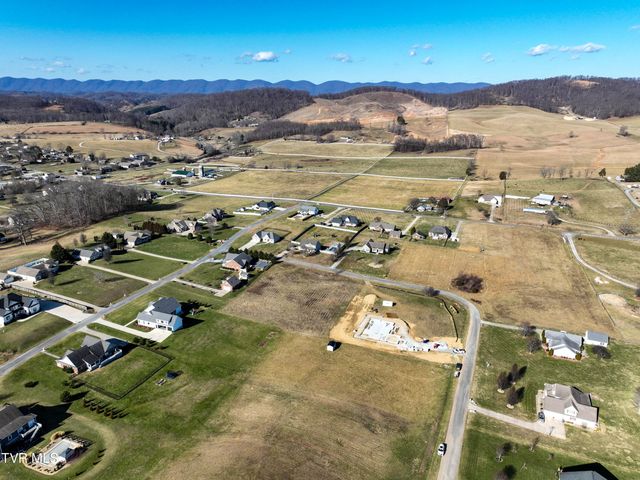 Tbd Snaffle Bit Lane, Bristol, VA 24202