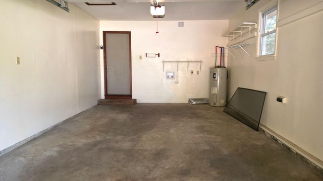 1208 E Austin Street, Bolivar, MO 65613