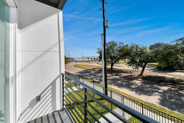 4802 Elysian Street CD, Houston, TX 77009