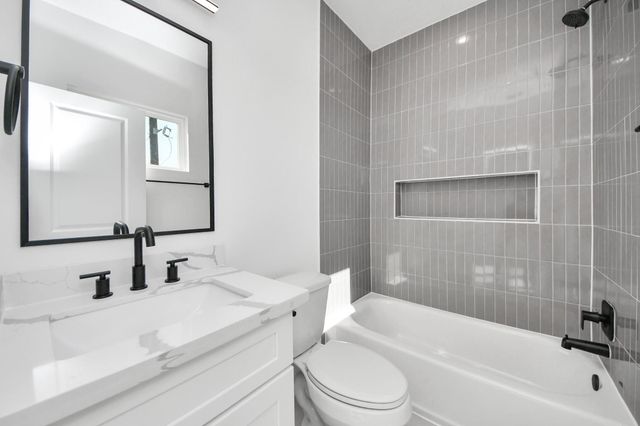4802 Elysian Street CD, Houston, TX 77009