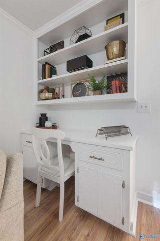 125 S South Hawk Drive, Rainbow City, AL 35906