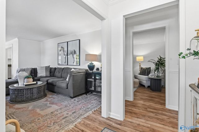 125 S South Hawk Drive, Rainbow City, AL 35906