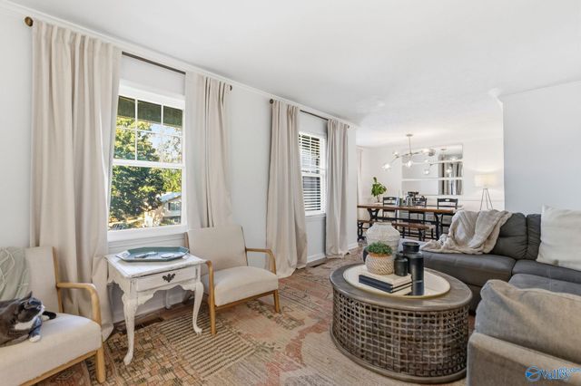 125 S South Hawk Drive, Rainbow City, AL 35906