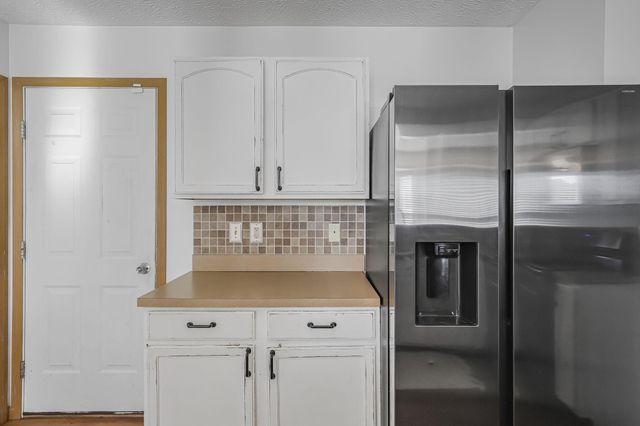 1435 Shagbark Street, Circleville, OH 43113