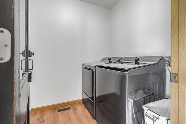 1435 Shagbark Street, Circleville, OH 43113