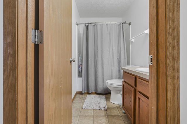 1435 Shagbark Street, Circleville, OH 43113