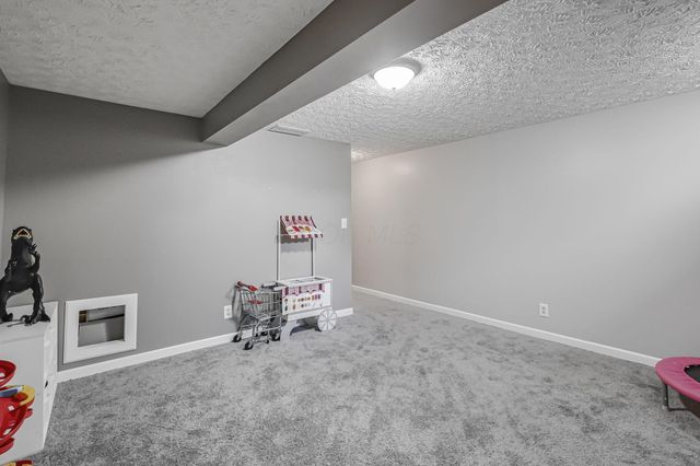1435 Shagbark Street, Circleville, OH 43113