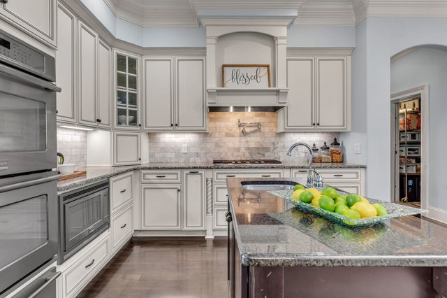 7167 Williams Rd, Christiana, TN 37037