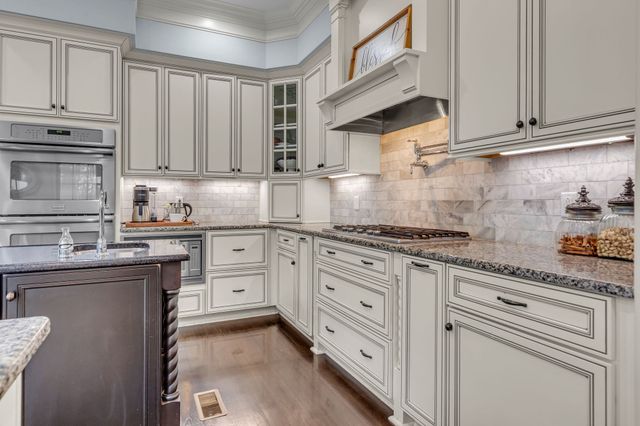 7167 Williams Rd, Christiana, TN 37037