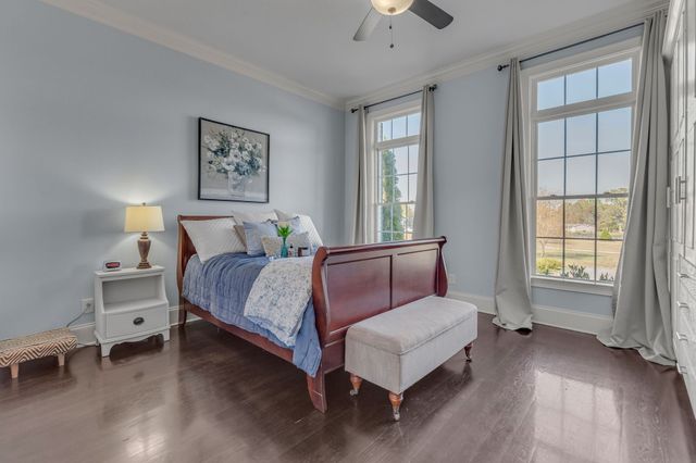 7167 Williams Rd, Christiana, TN 37037