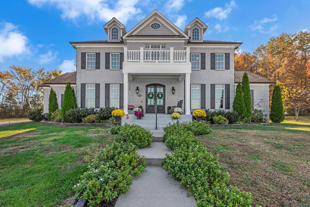 7167 Williams Rd, Christiana, TN 37037