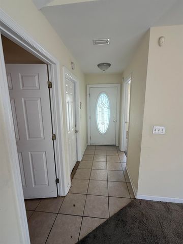 360 CHASTAIN Lane, Tallahassee, FL 32305