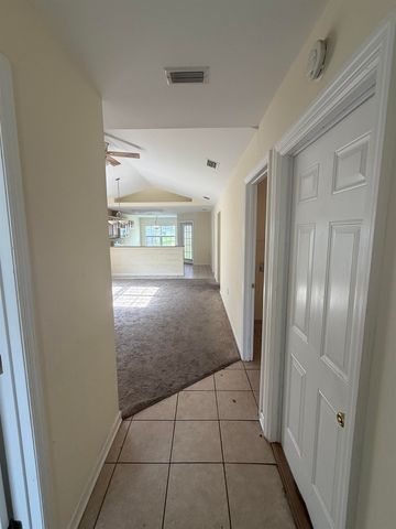 360 CHASTAIN Lane, Tallahassee, FL 32305