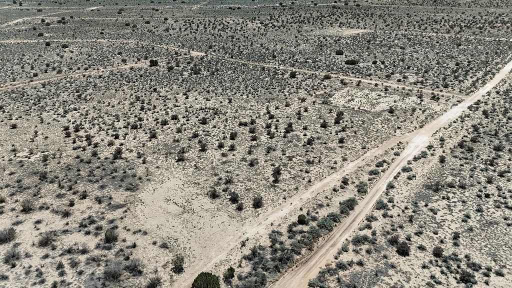 5307 Nambe Road NE, Rio Rancho, NM 87124