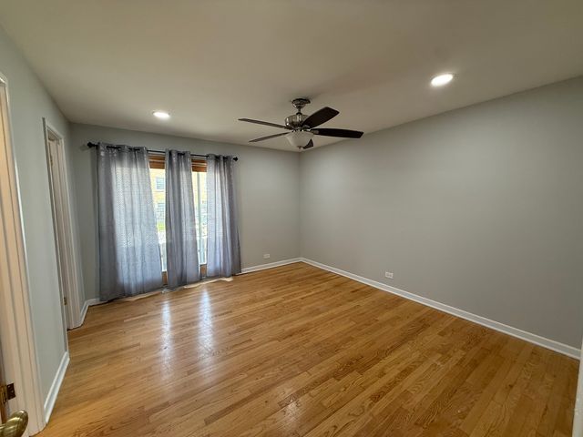 217 W Grand Avenue C, Northlake, IL 60164