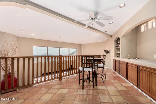 31 W BERYL Avenue, Phoenix, AZ 85021