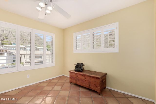 31 W BERYL Avenue, Phoenix, AZ 85021